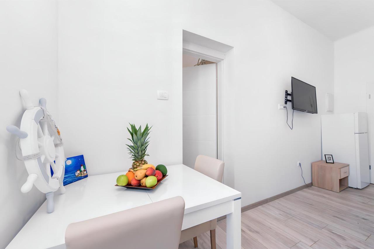 City Studio Market 5 - Rijeka Rent Exteriér fotografie